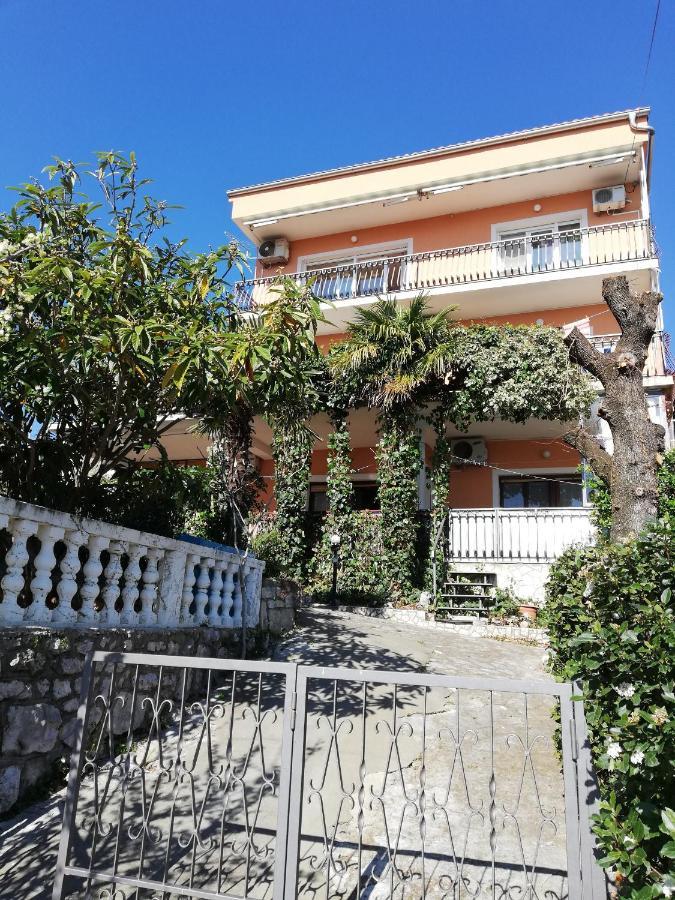 Apartmani Zafaranic Crikvenica Εξωτερικό φωτογραφία