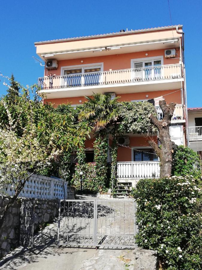 Apartmani Zafaranic Crikvenica Εξωτερικό φωτογραφία
