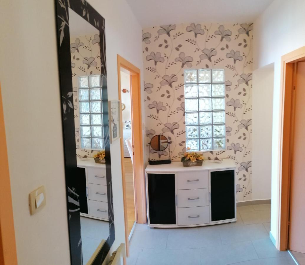 Apartmani Zafaranic Crikvenica Εξωτερικό φωτογραφία