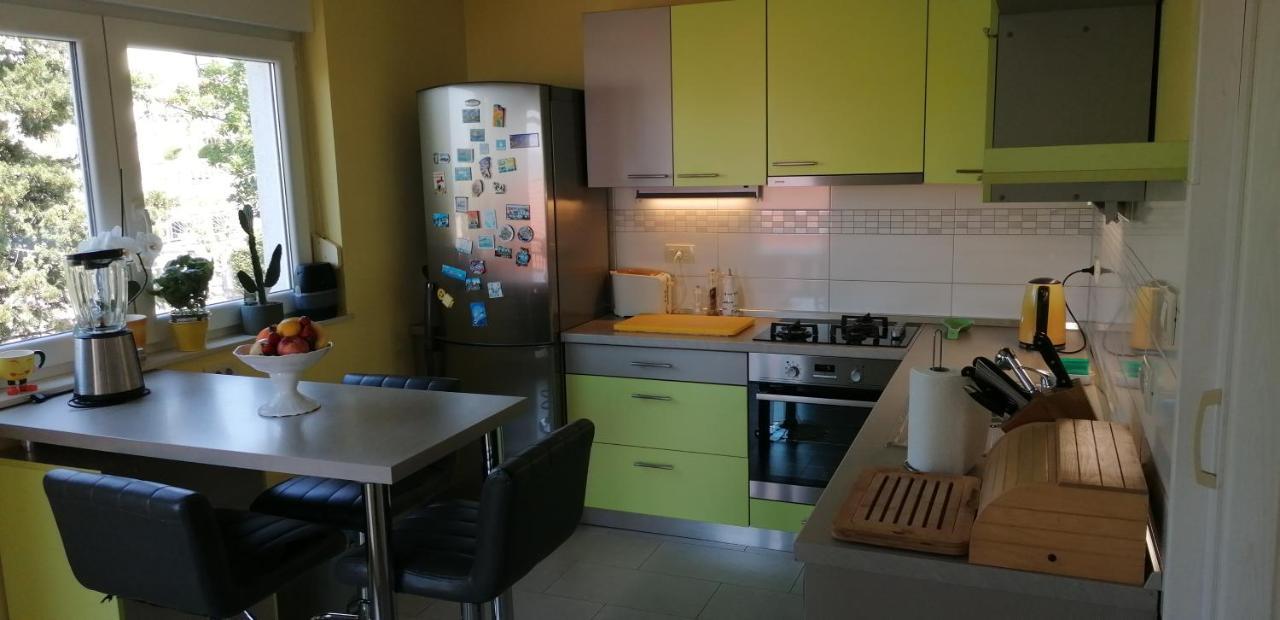 Apartmani Zafaranic Crikvenica Εξωτερικό φωτογραφία