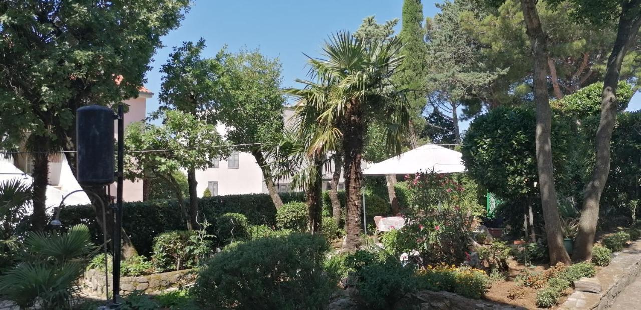Apartmani Zafaranic Crikvenica Εξωτερικό φωτογραφία